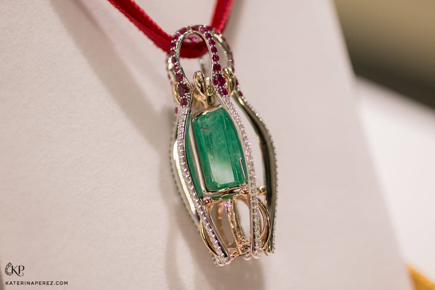 Sergey Korolyov's 'Symbols of Russia' pendant from Ringo's 'Matrena de Ural' collection with 18.04 carat Ural Mountain emerald, rubies and diamonds in white and rose gold