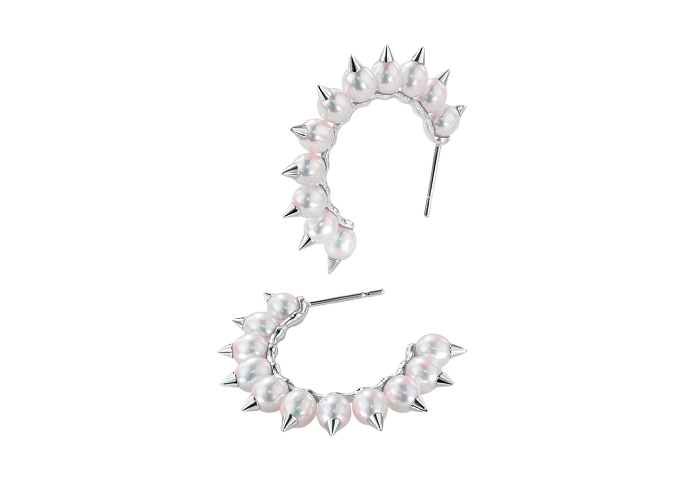  TASAKI 'Danger Tribe' earrings with Akoya pearls in 18k white gold