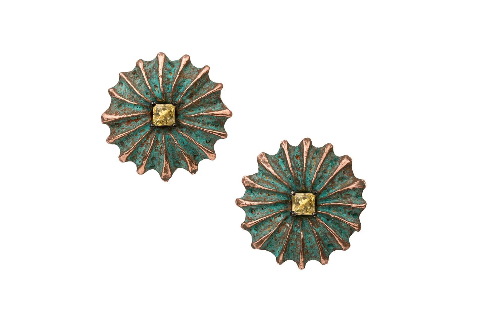  Tessa Packard 'Anenome' earrings with yellow sapphire in 18k yellow gold, black rhodium and verdigris brass
