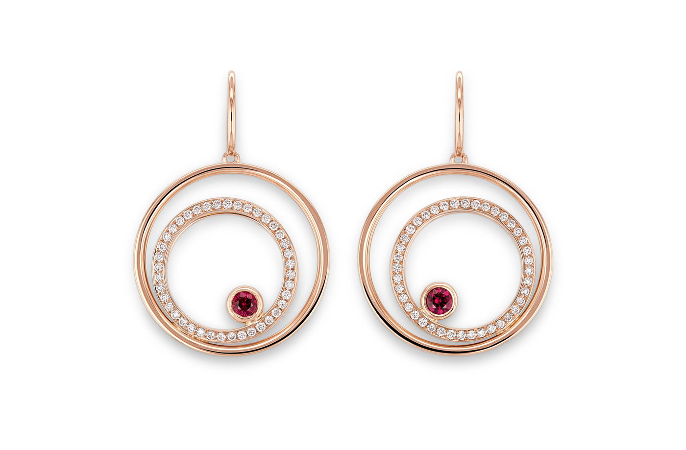 Gubelin Glowing Ember earrings in red gold with rubies totalling 0.39 ct and 80 brilliant-cut diamonds