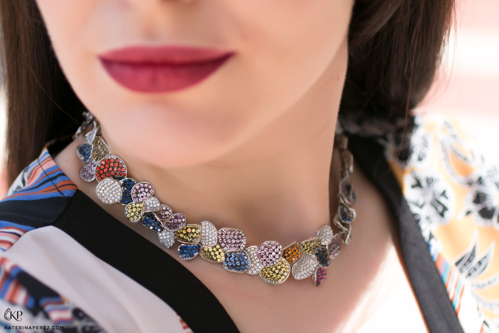 Rosior necklace with pavé diamonds and sapphires