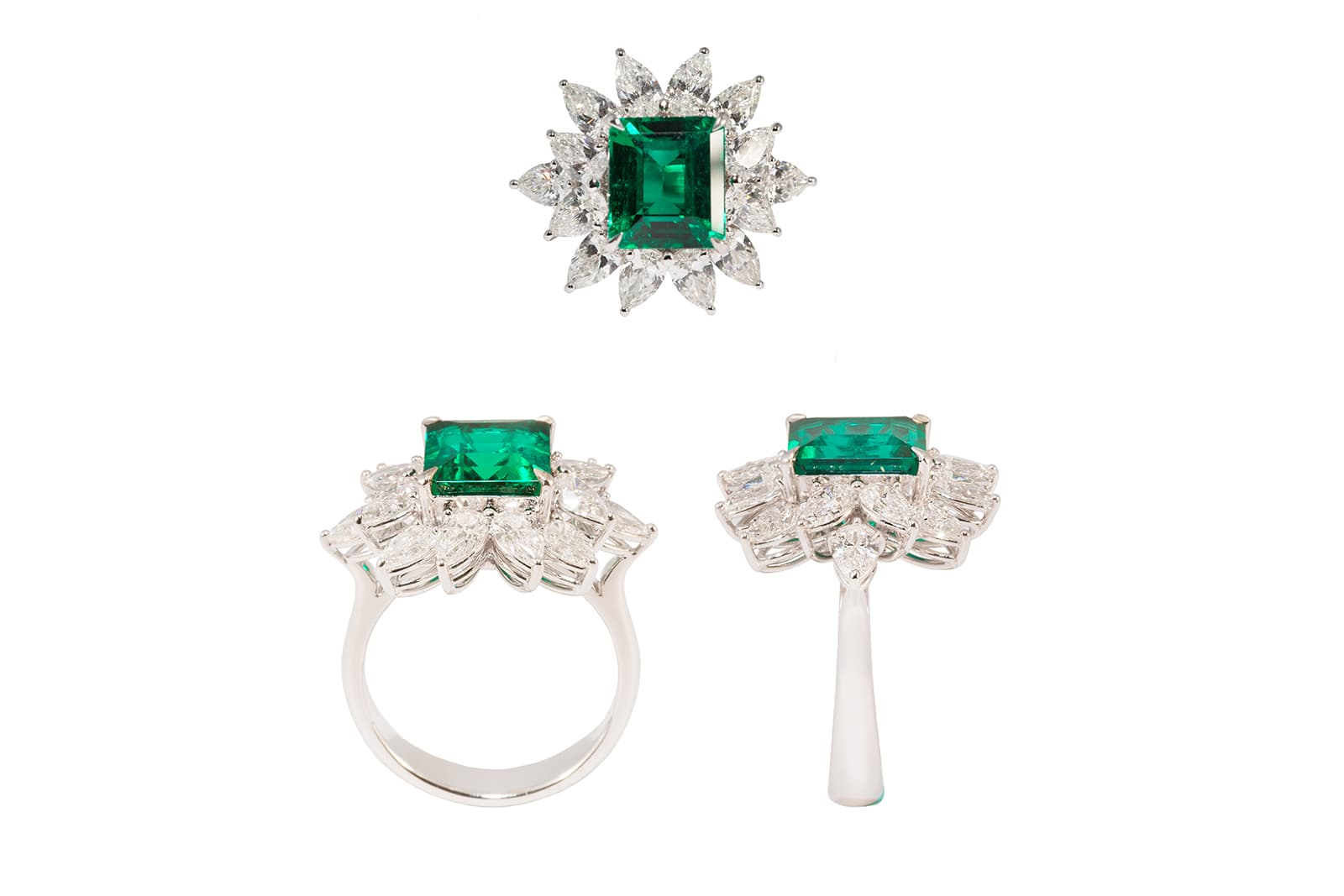  MaximiliaN London ring with step cut emerald and diamonds