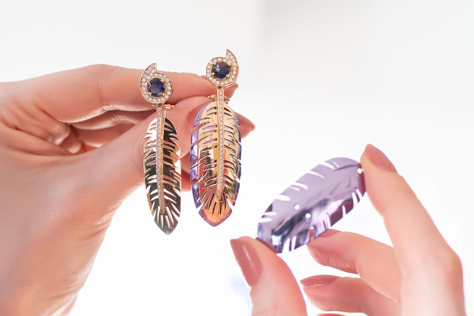 Carol Kauffmann 'Banana Leaf' medium earrings from the 'Botanica' collection with diamonds and 1.20ct iolite in nano-ceramic coated silver and yellow gold