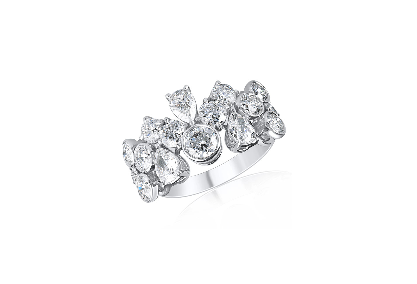  Harakh 'Raindrop' ring with diamonds in white gold