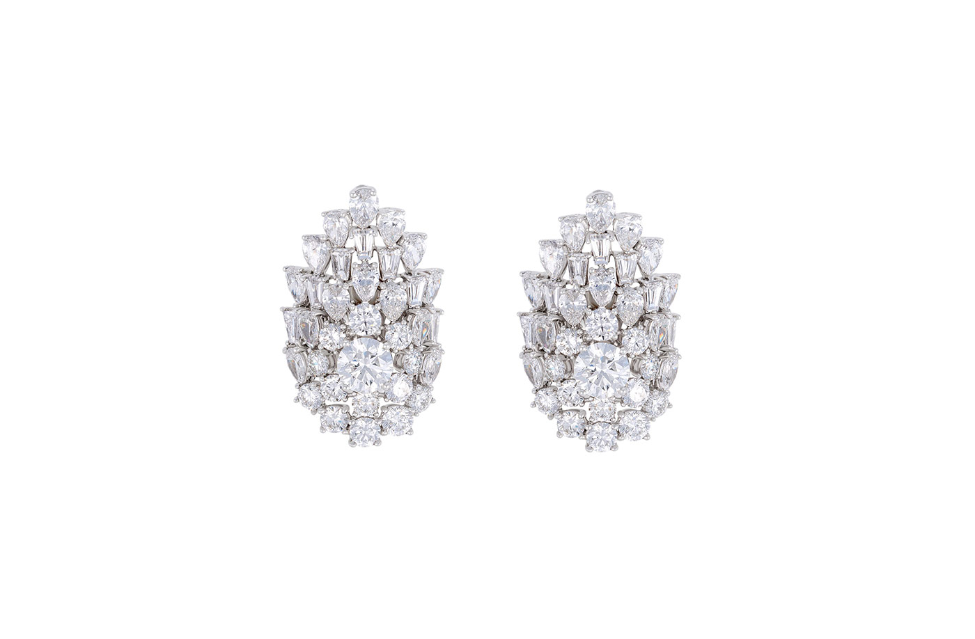  Harakh 'Peacock' earrings with diamonds in white gold