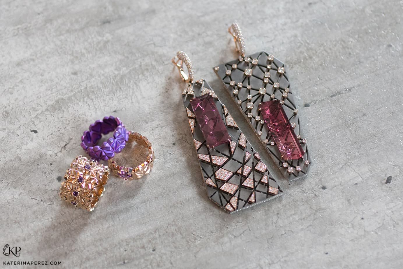 VMAR 'Q-Ore' rings with amethyst in rose gold in titanium and 'Orion & Auriga' earrings with fancy cut pink tourmalines of 17.50ct and 17.60ct, and diamonds in pink gold and titanium