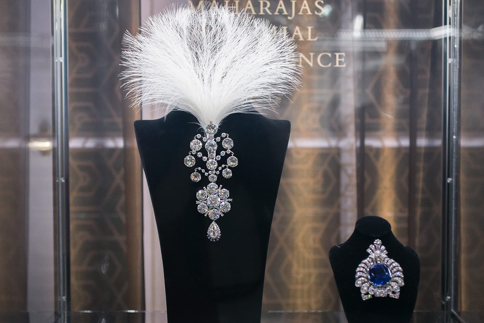 Christie’s ‘Maharajas & Mughal Magnificence’ jigha with diamonds, and brooch with 109.50ct sapphire and diamonds  