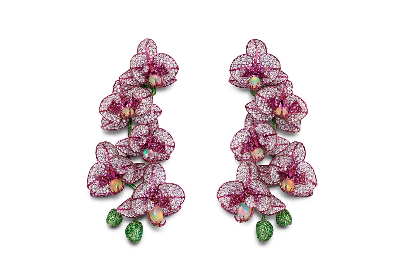  Chopard Red Carpet 2019 collection 'Orchid Suite' earrings with opal, sapphires, tsavorites and diamonds in titanium 