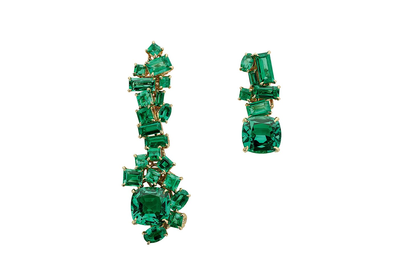  'Gem Dior' drop earrings with emeralds in yellow gold