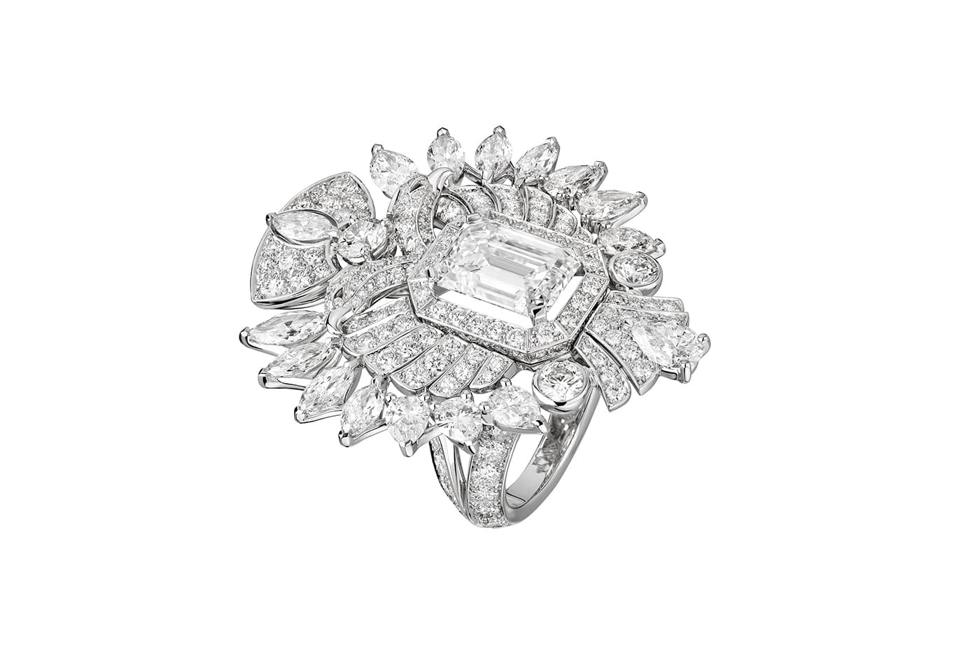  Chanel 'Le Paris Russe de Chanel' collection 'Aigle Cambon' ring with diamonds in platinum
