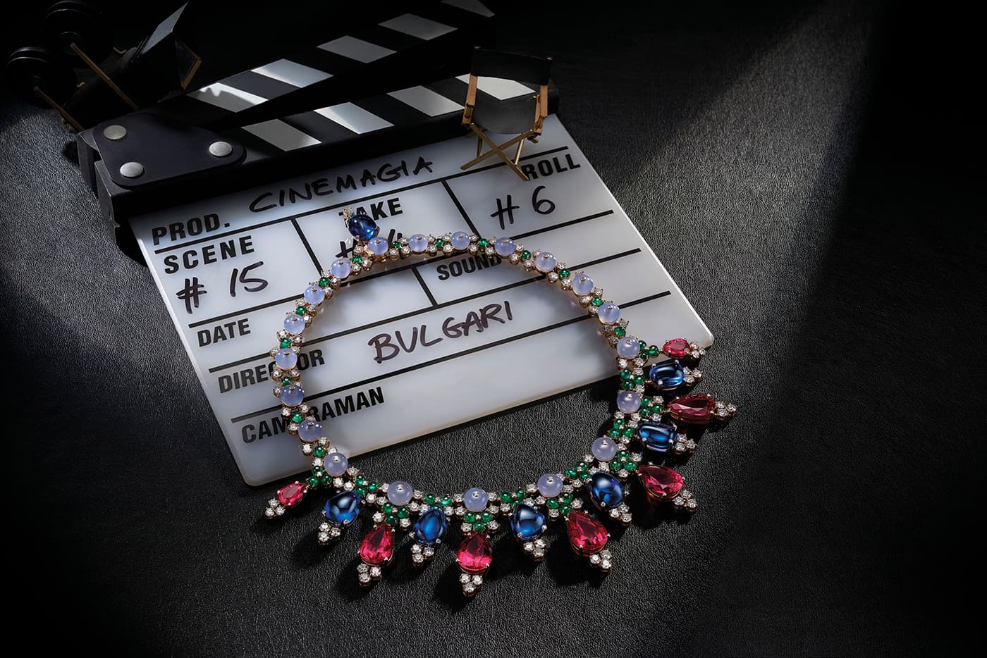 Колье Bvlgari из коллекции 'Cinemagia' из белого золота с рубеллитами, сапфирами, изумрудами, халцедонами и бриллиантами