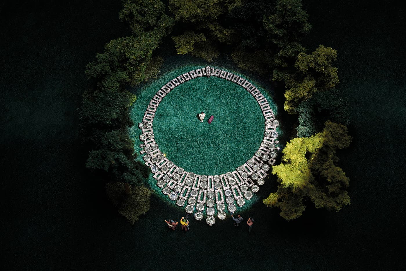 Bvlgari 'Cinemagia' collection necklace with diamonds in white gold