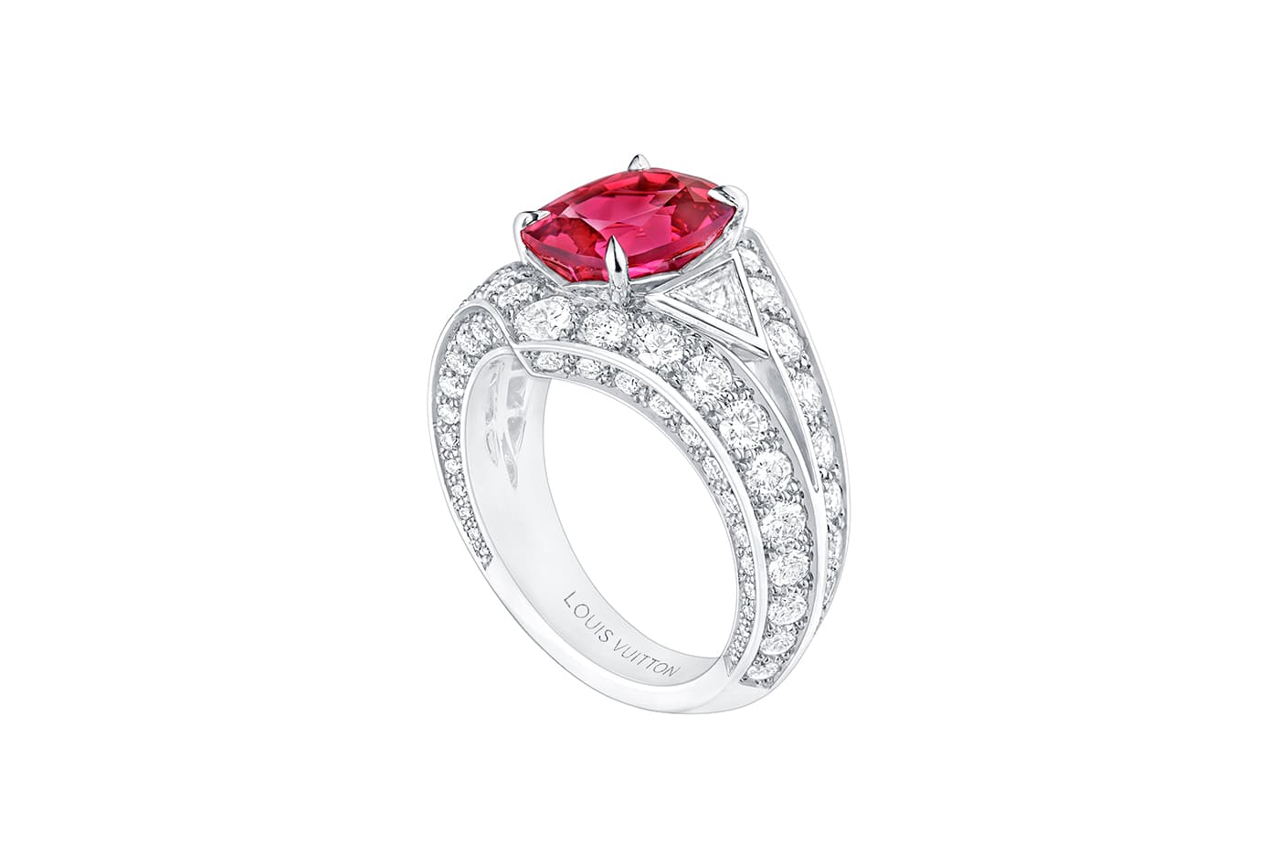  Louis Vuitton ‘Riders of the Knights’ collection 'La Cavaliere' ring with spinel and diamonds in white gold