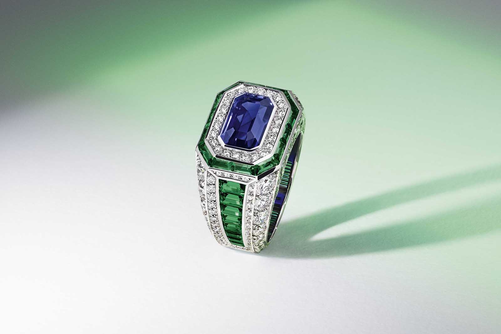  Louis Vuitton 'Riders of the Knights' collection ring with diamonds, sapphires and emeralds in white gold 