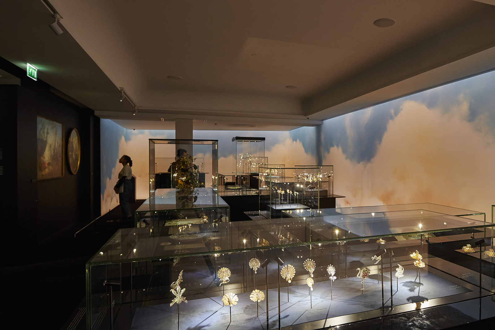 L’ÉCOLE Van Cleef & Arpels 'Birds in Paradise' exhibition 