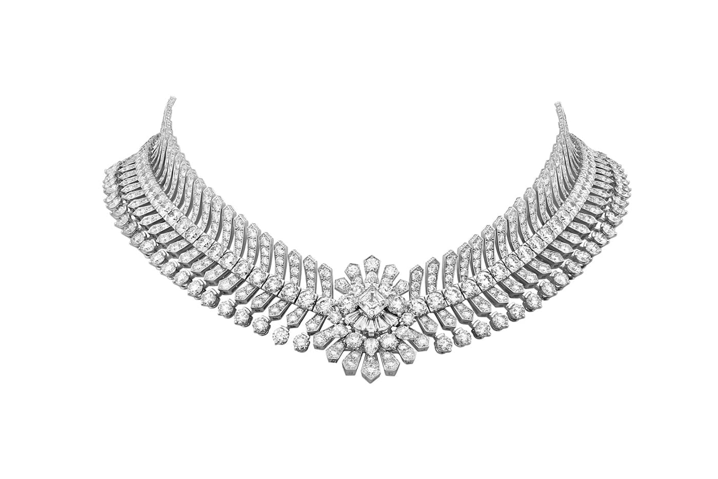  Van Cleef & Arpels ‘Romeo & Juliet’ collection 'Reticella' transformable necklace with diamonds in white gold