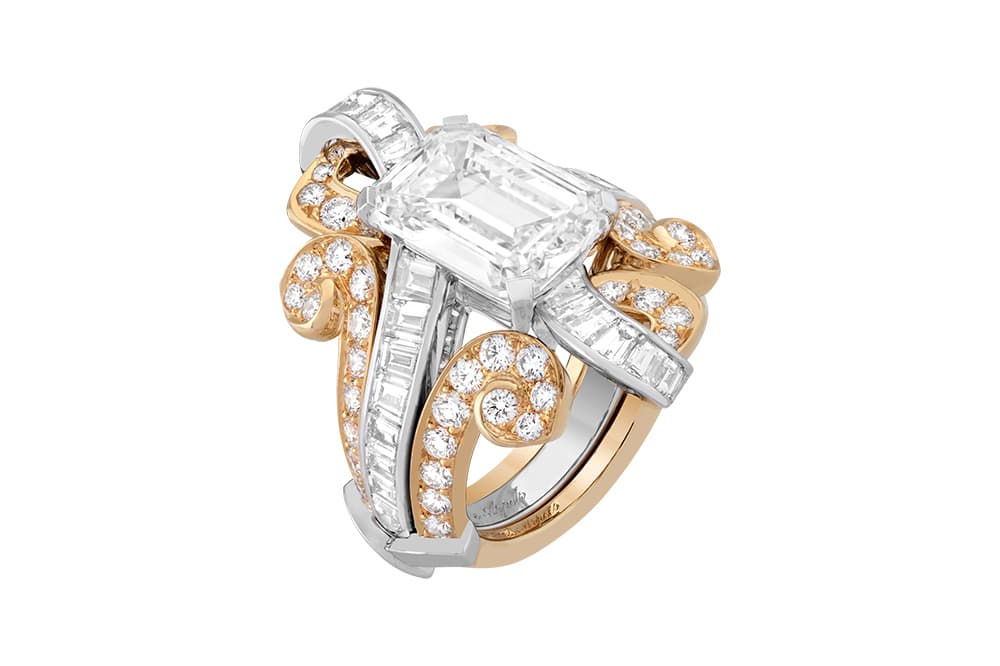  Van Cleef & Arpels 'Romeo and Juliet' collection 'Specchio' transformable ring with emerald cut diamond of 5.44ct and accenting diamonds in white and yellow gold