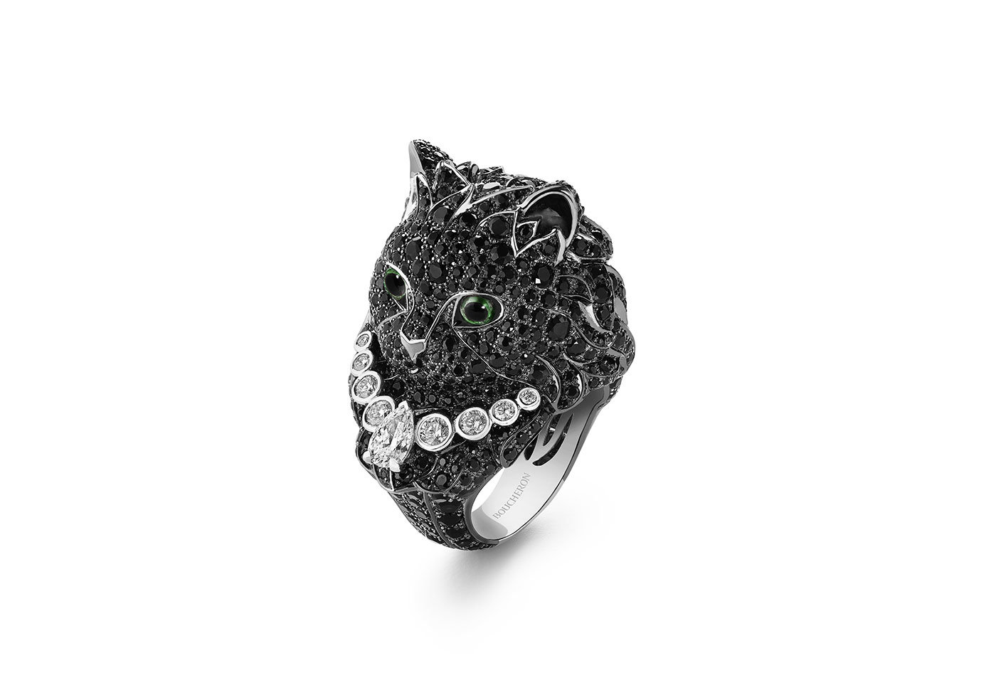  Boucheron 'Wladimir' ring with black and colourless diamonds