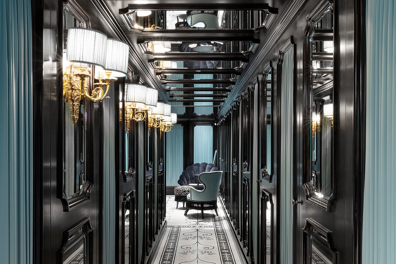  Gucci high jewellery boutique at 16 Place Vendôme, Paris