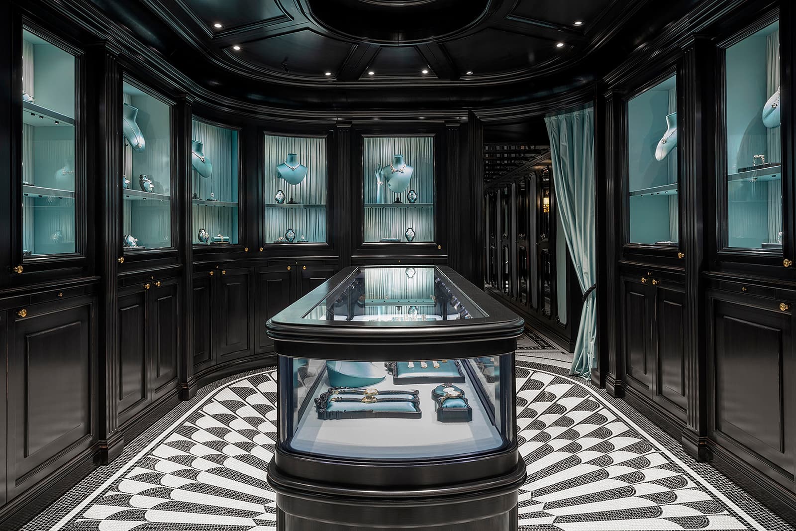 Gucci high jewellery boutique at 16 Place Vendôme, Paris