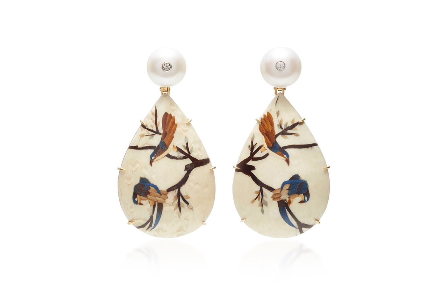  Silvia Furmanovich earrings with wooden marquetry, pearls and diamonds in yellow gold