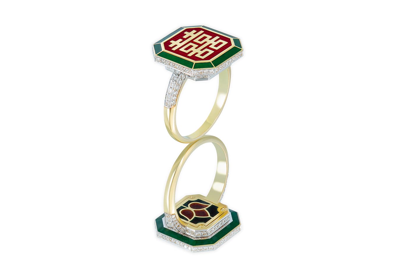  Twice as Happy ring from the Mysterious China collection adorned with with enamel and diamonds