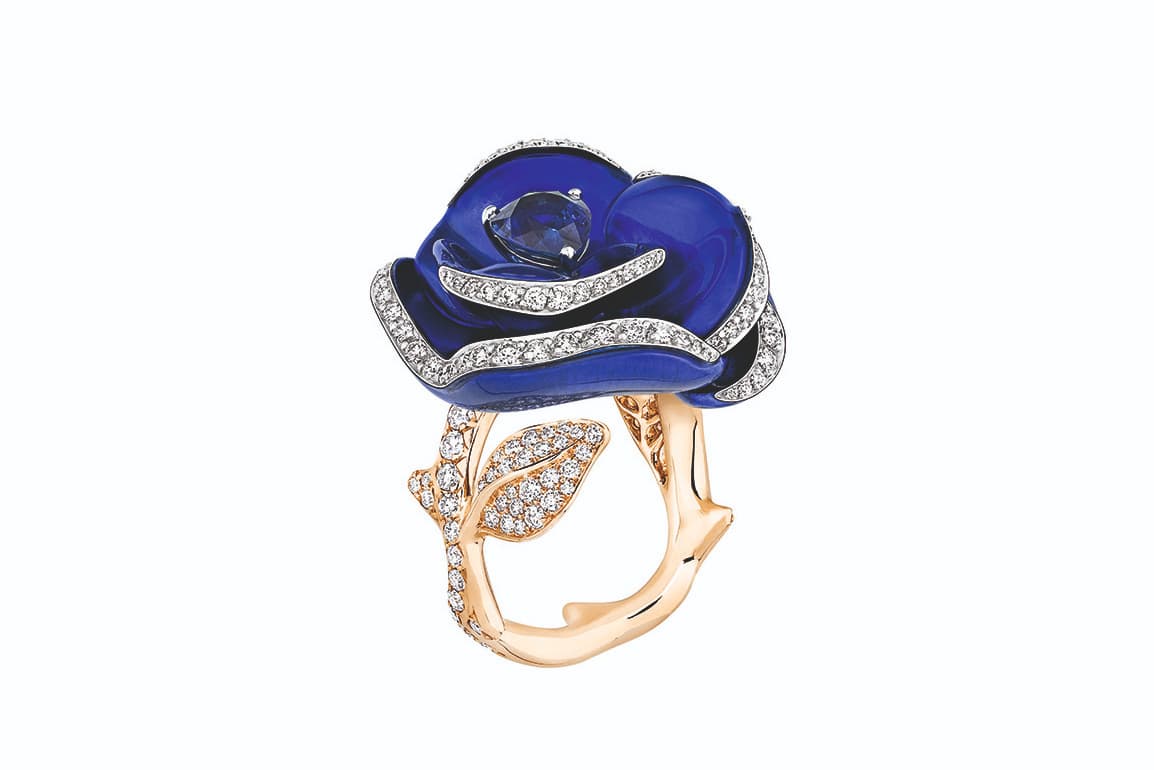  Dior ‘Rose Dior Pop’ ring with sapphire, diamonds and lacquer in yellow gold