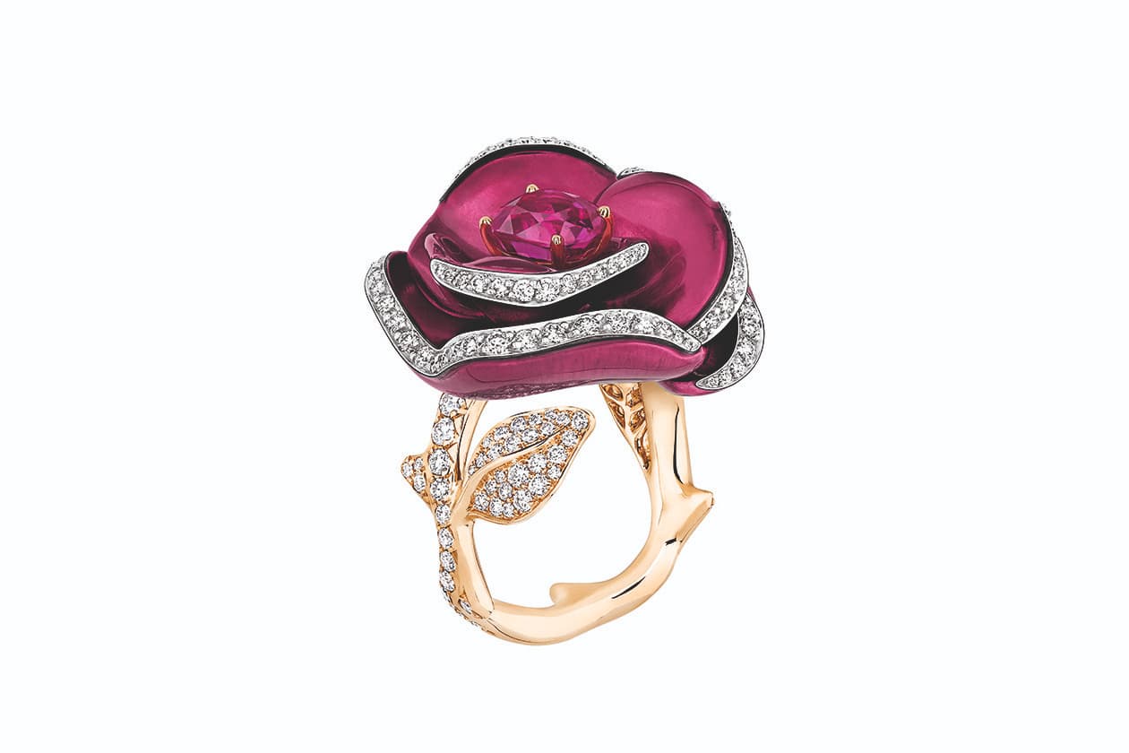  Dior ‘Rose Dior Pop’ ring with rubellite, diamonds and lacquer in yellow gold