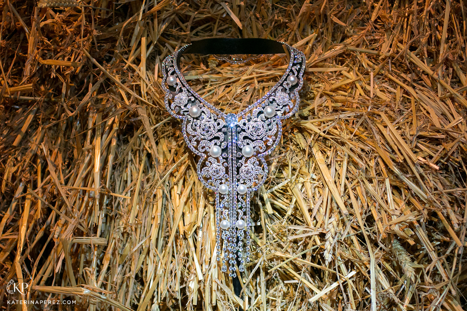Chanel ‘Le Paris Russe de Chanel’ collection 'Sarafane' transformable necklace with diamonds and pearls in white gold