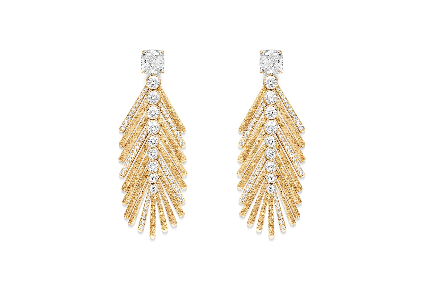  Piaget 'Golden Oasis' collection 'Desert Palm' earrings with diamonds in yellow gold