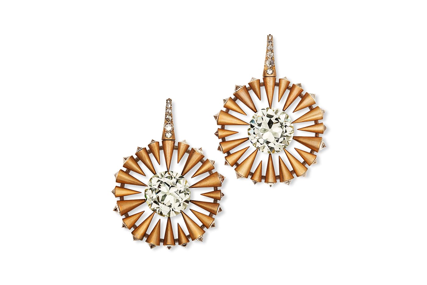 Hemmerle earrings with diamonds in bronze and white gold - courtesy Hemmerle