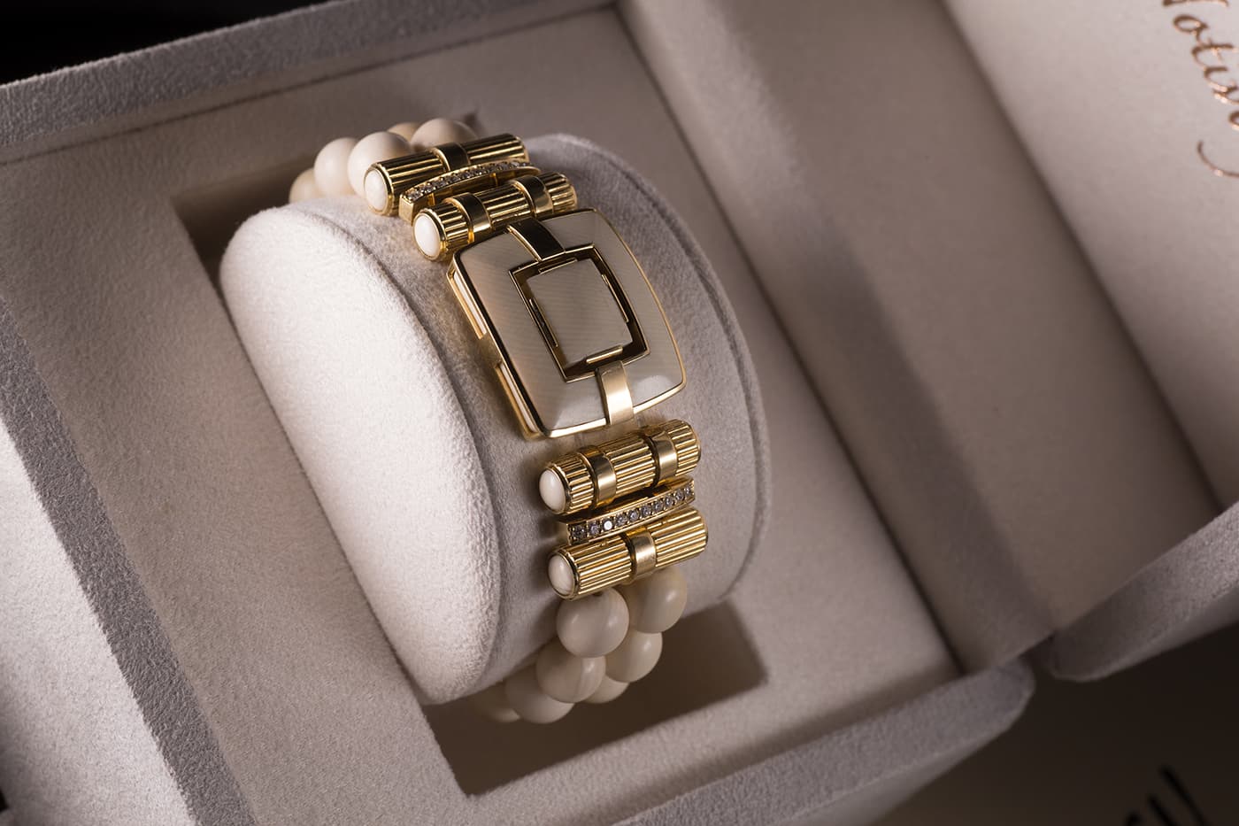  NotIvory and ICHIEN 'Grace' bracelet  with mammoth tusk and diamonds in yellow gold