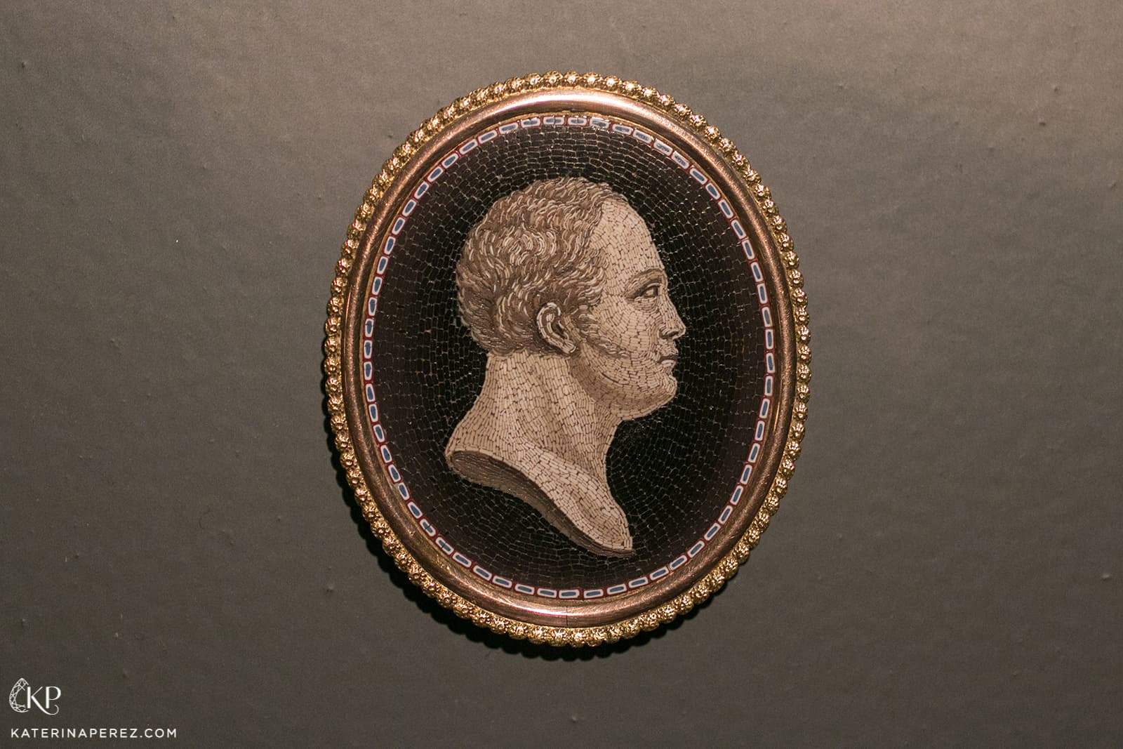  Oval brooch with mosaic portrait of Emperor Alexander I. Russia, early 19th century