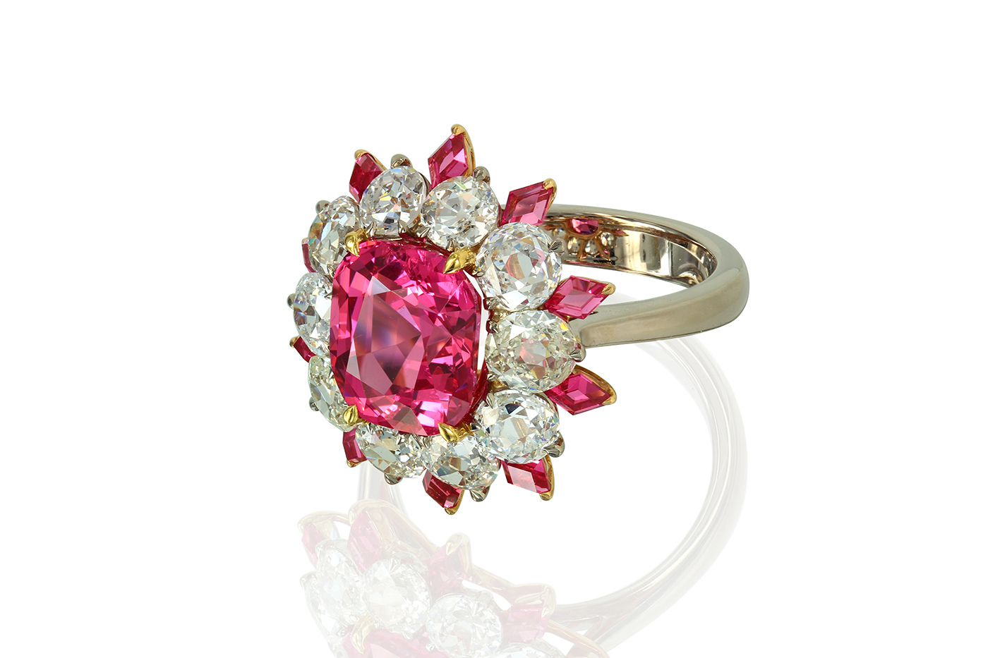  IVY New York ring with spinels and diamonds in white and yellow gold