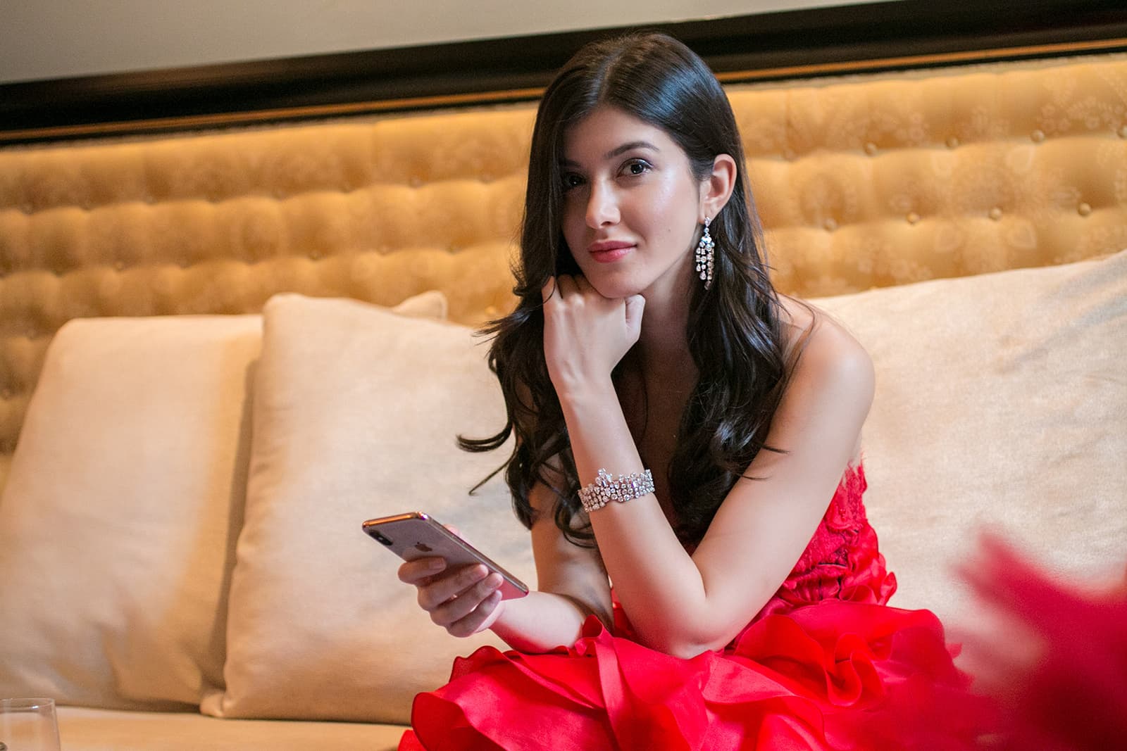 Shanaya Kapoor wearings HARAKH Raindrop diamond necklace and bracelet