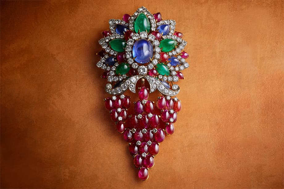  Bvlgari High Jewellery brooch with rubies, emeralds, sapphires and diamonds in yellow gold from Bvlgari, The Story, The Dream exhibition