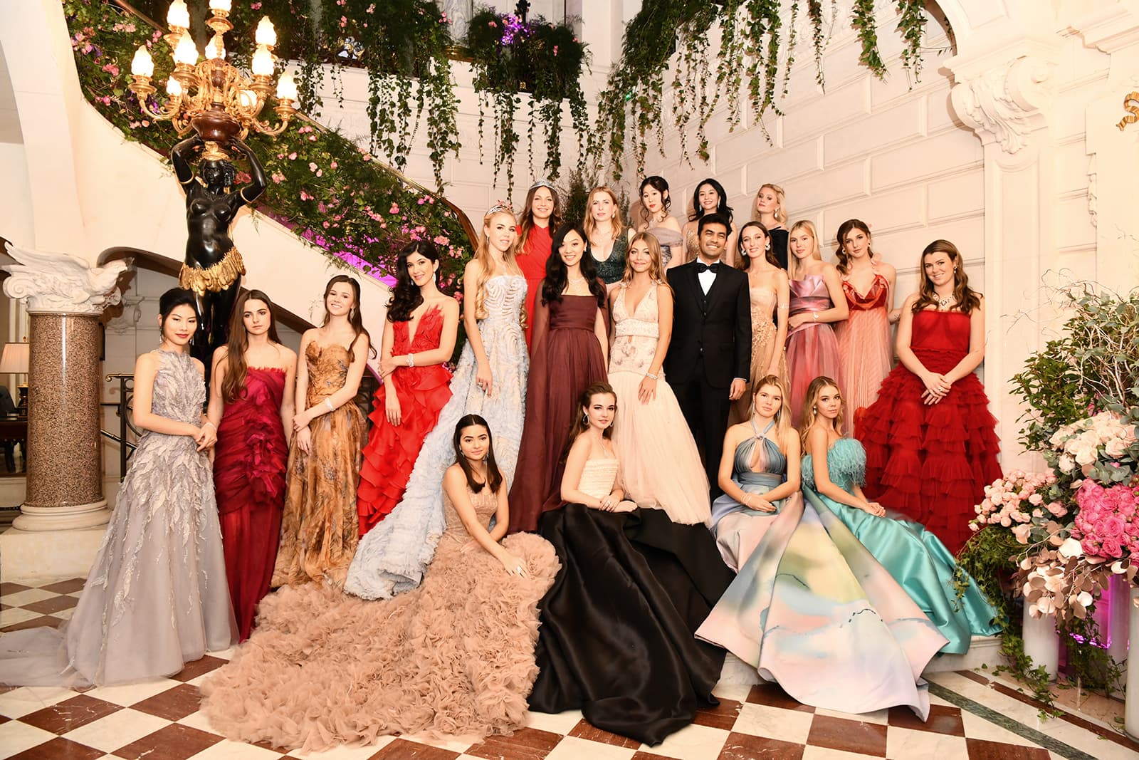 Debutantes at Le Bal 2019