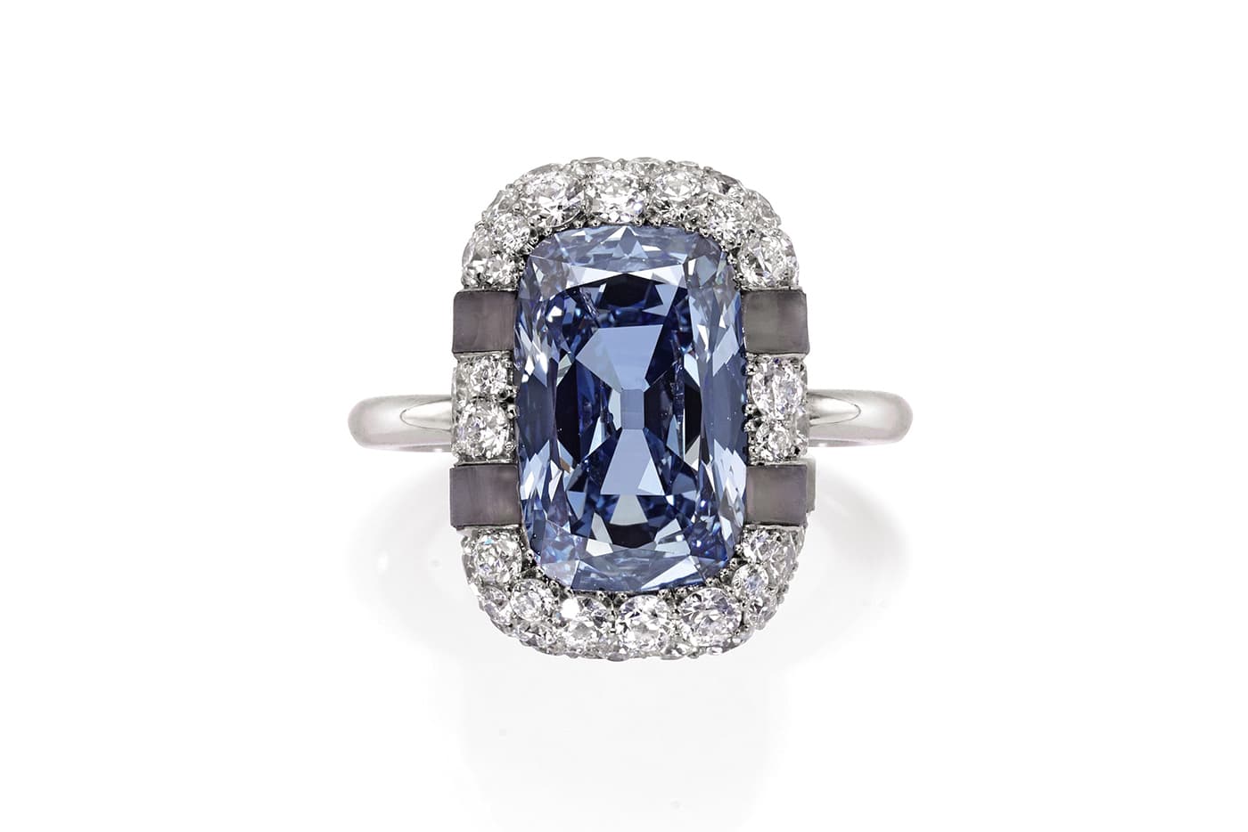 Joseph Ramsay ‘The Fabric of Jewellery’ collection ‘Circe’ ring with a 3.27ct Fancy Vivid Blue, Internally Flawless cushion cut diamond, colourless diamonds and chalcedony in white gold