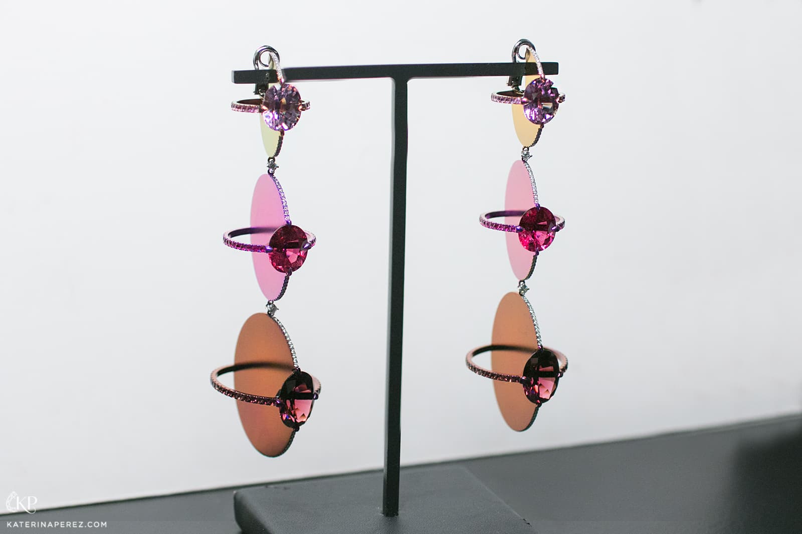 Fabio Salini earrings with rubellite, rhodolite, kunzite, sapphires and diamonds in titanium and white gold