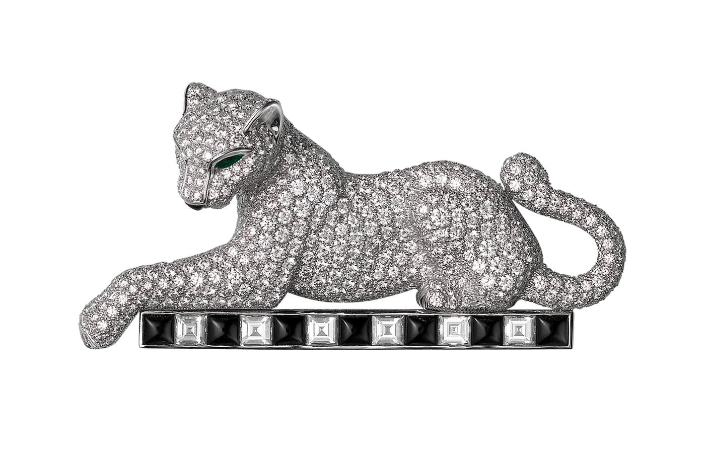  ‘Cartier de Panthere’ brooch with emeralds, diamonds and onyx in white gold