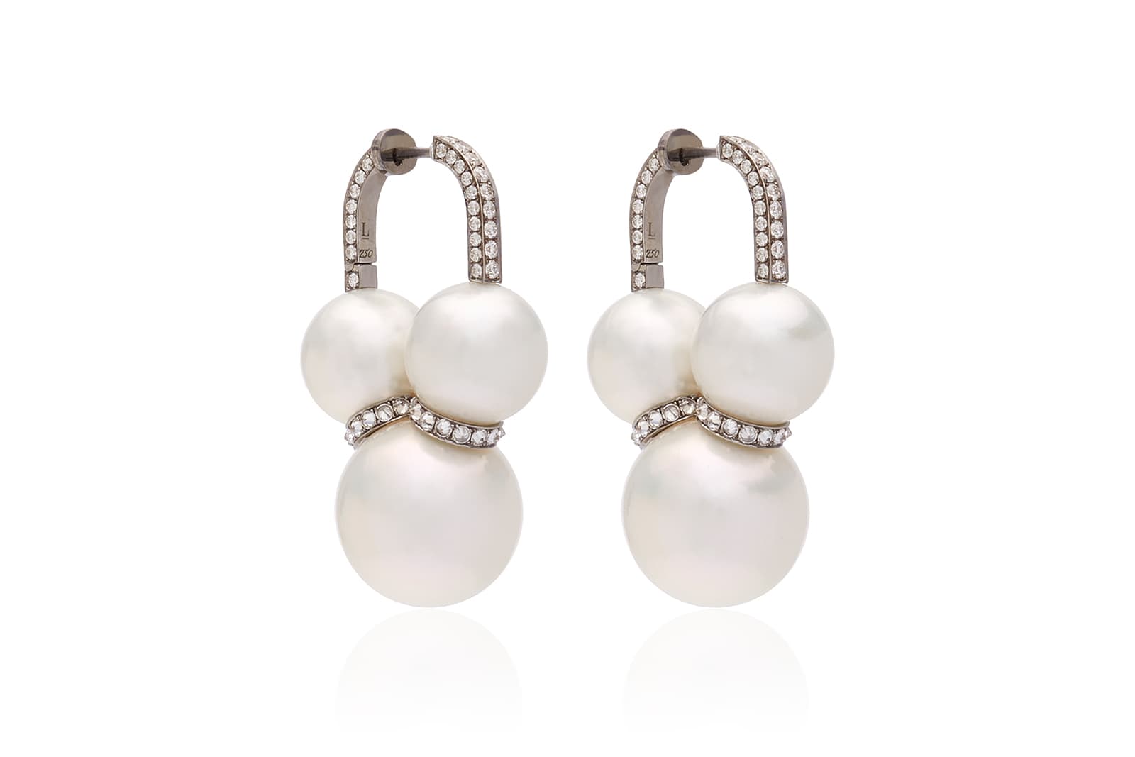  Mr. Lieou pearl earrings with diamonds
