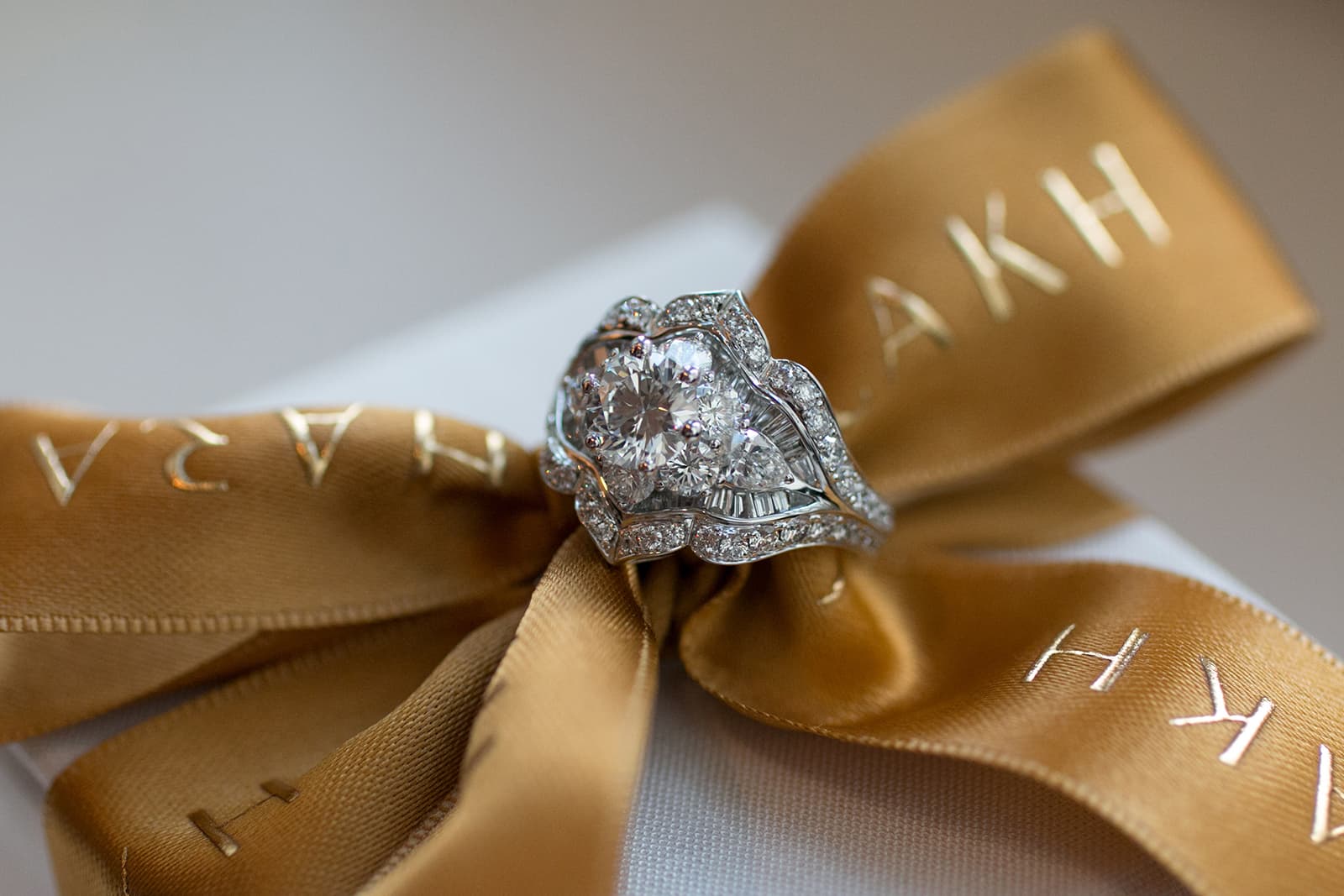  HARAKH unique diamond ring 