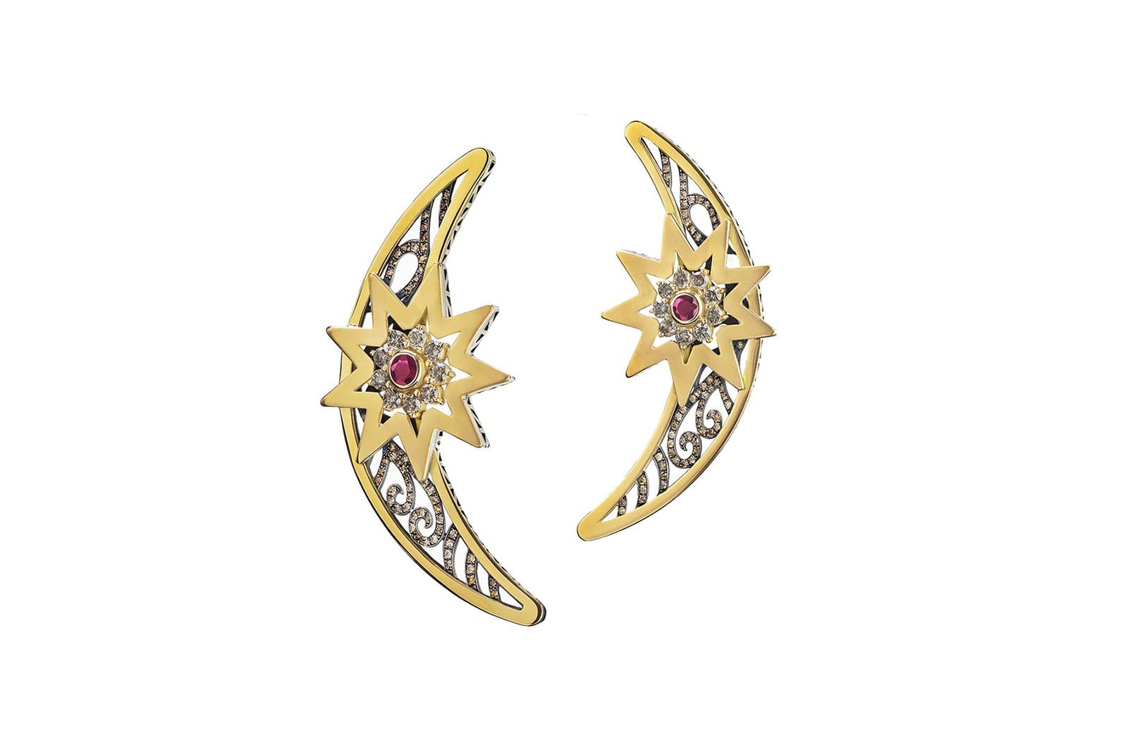  Azza Fahmy 'Mamluk' collection earrings with rubies and diamonds in yellow gold
