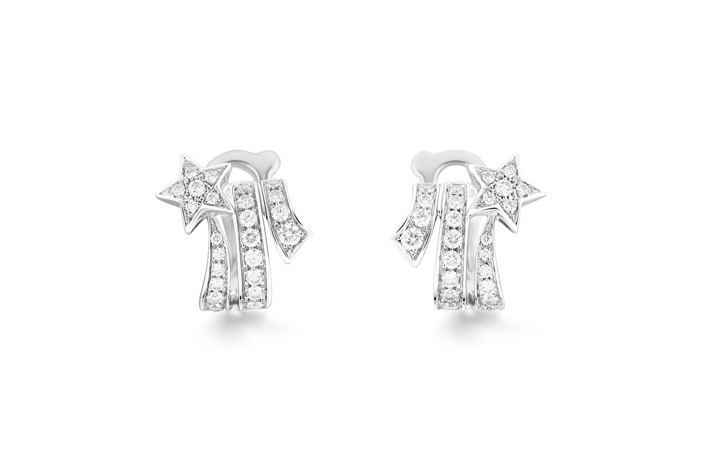  Chanel ‘Cométe’ collection earrings with diamonds in white gold