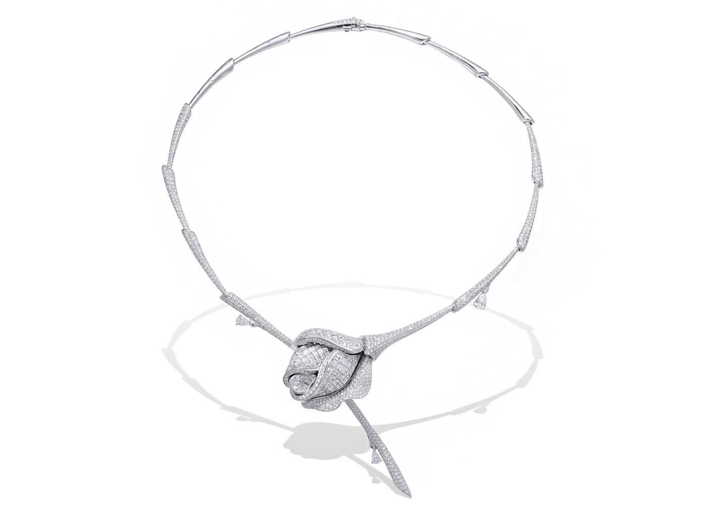  Stenzhorn Snow White and Rose Red necklace with invisible set diamonds in white gold