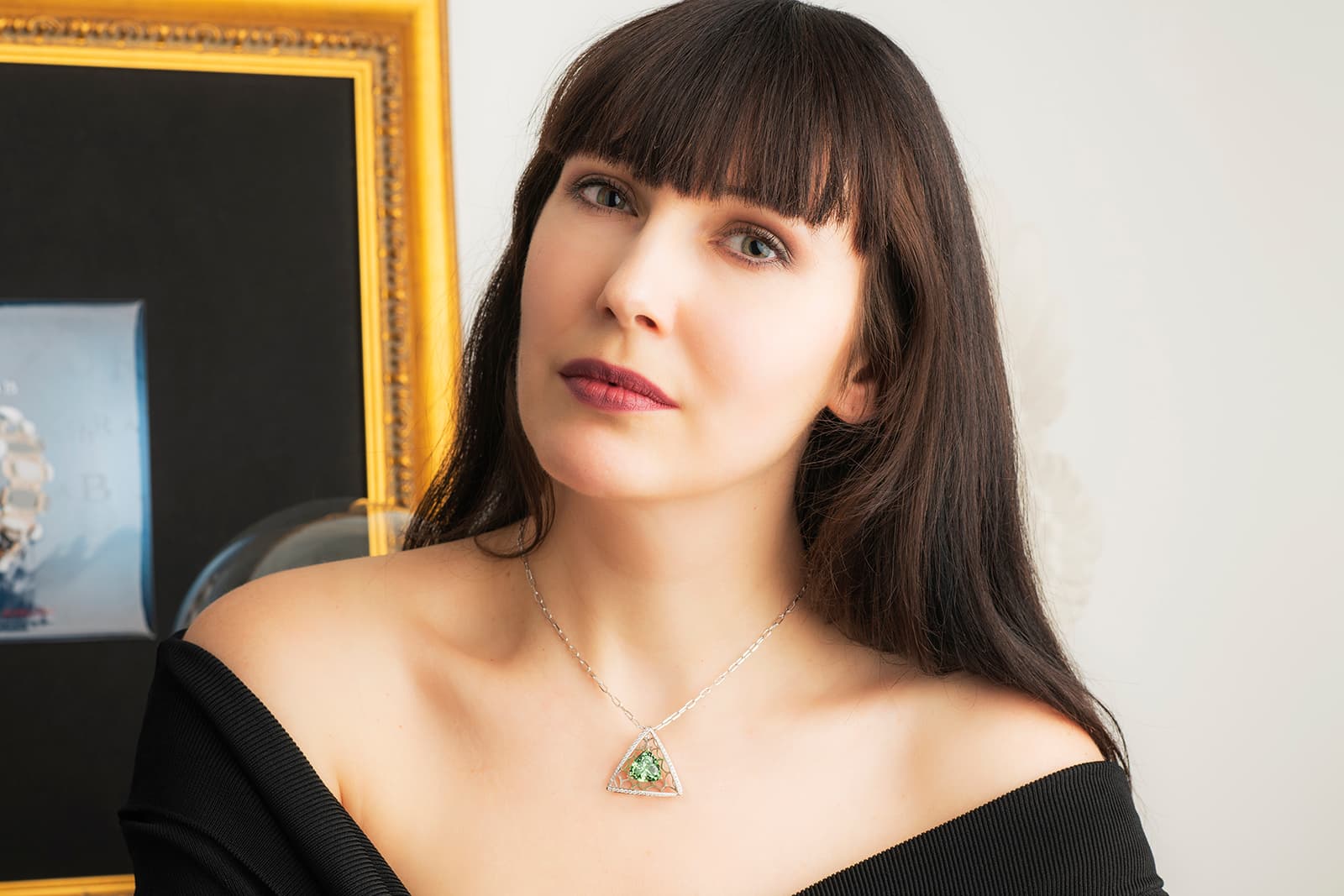  Jessie Foo pendant with grossular garnet and diamonds in white gold