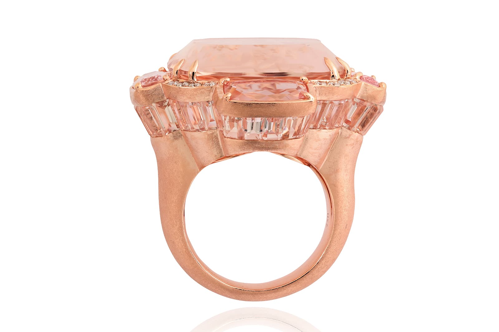  Lydia Courteille La Vie en Rose collection ring with 18.84ct intaglio morganite, diamonds and accenting morganite in rose gold