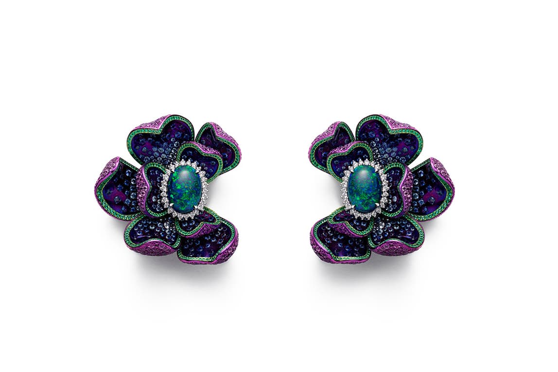  Chopard Red Carpet 2019 collection earrings with opals, amethysts, sapphires, tsavorites and diamonds in titanium