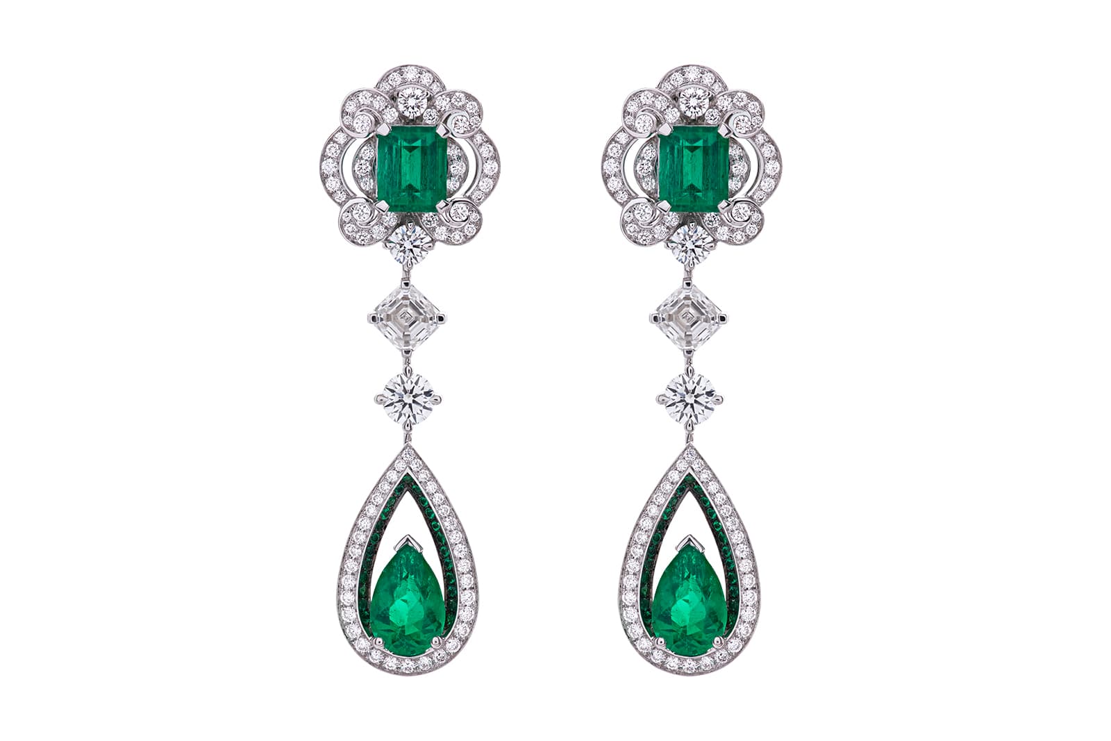  Garrard high jewellery earrings with emeralds and diamonds in white gold