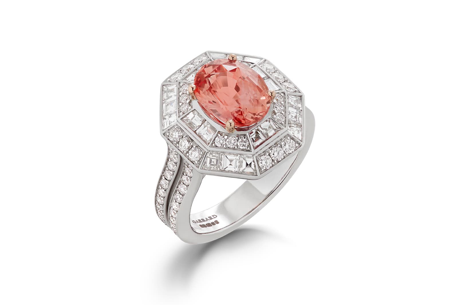  Garrard high jewellery ring with Padparadscha sapphire and diamonds in white and rose gold